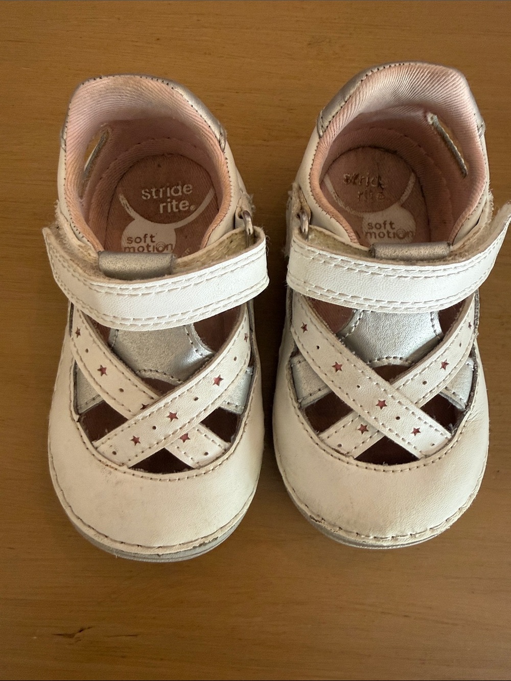 Stride Rite White and Pink Star Accent Mary Jane Walker Shoes